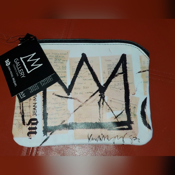 NWT Urban Decay BASQUIAT Cosmetic Bag - Picture 2 of 7